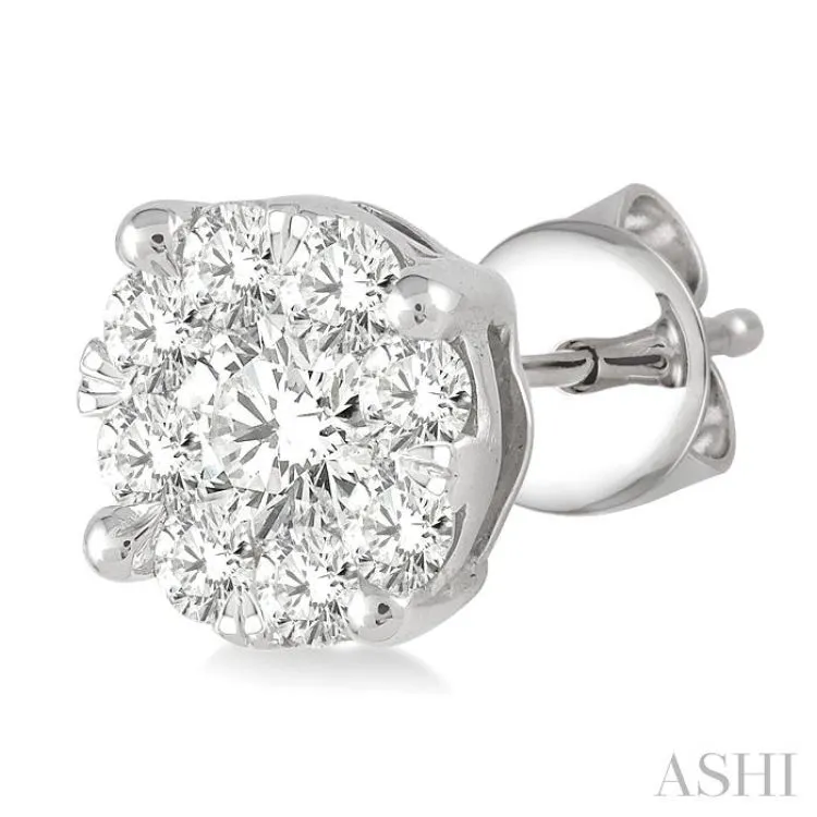 1 Ctw Round Cut Lovebright Diamond Earrings in 14K White Gold