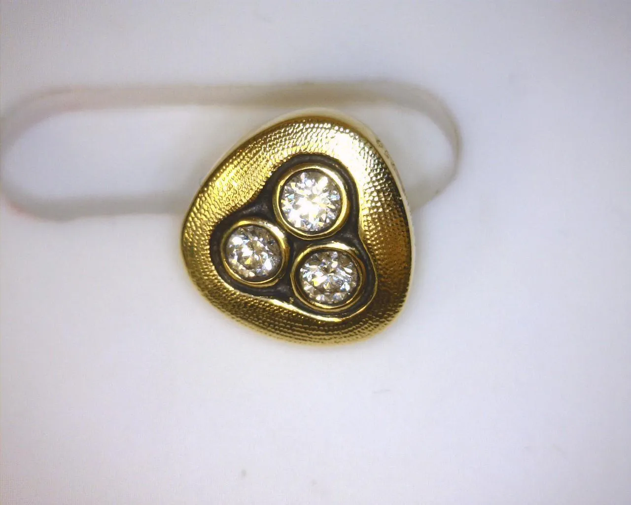 18k Gold Swirling Water Diamond Studs