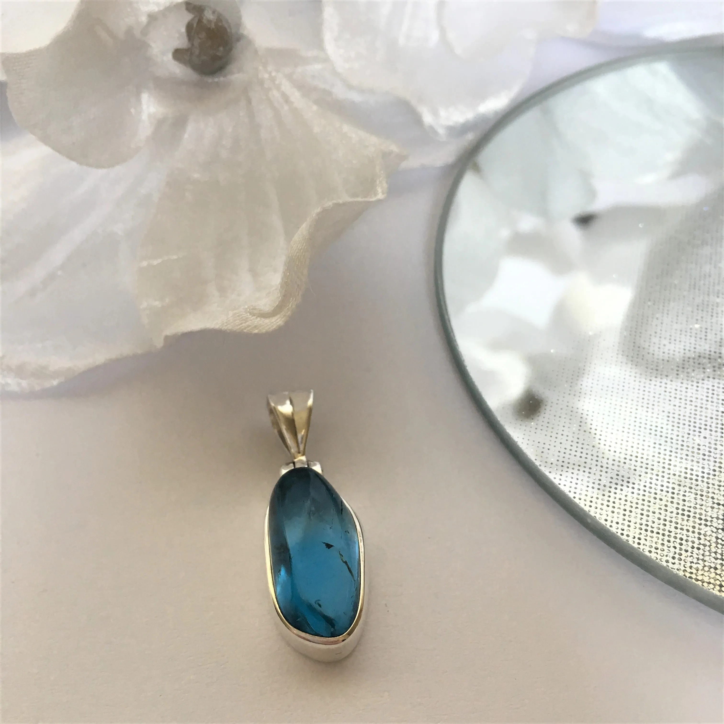 Blue Moonlight Pendant - JUP140