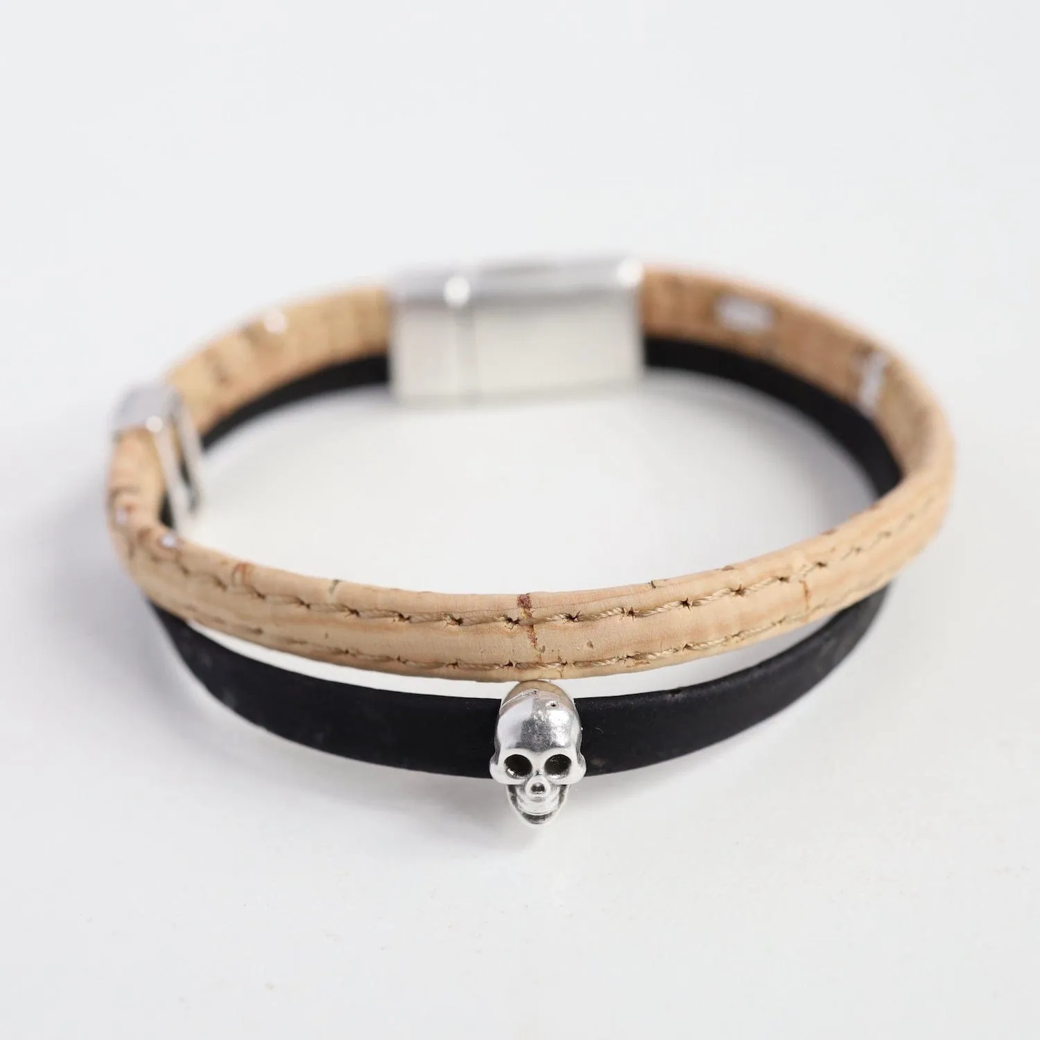 Classic Cork Bracelet With Skull - Black