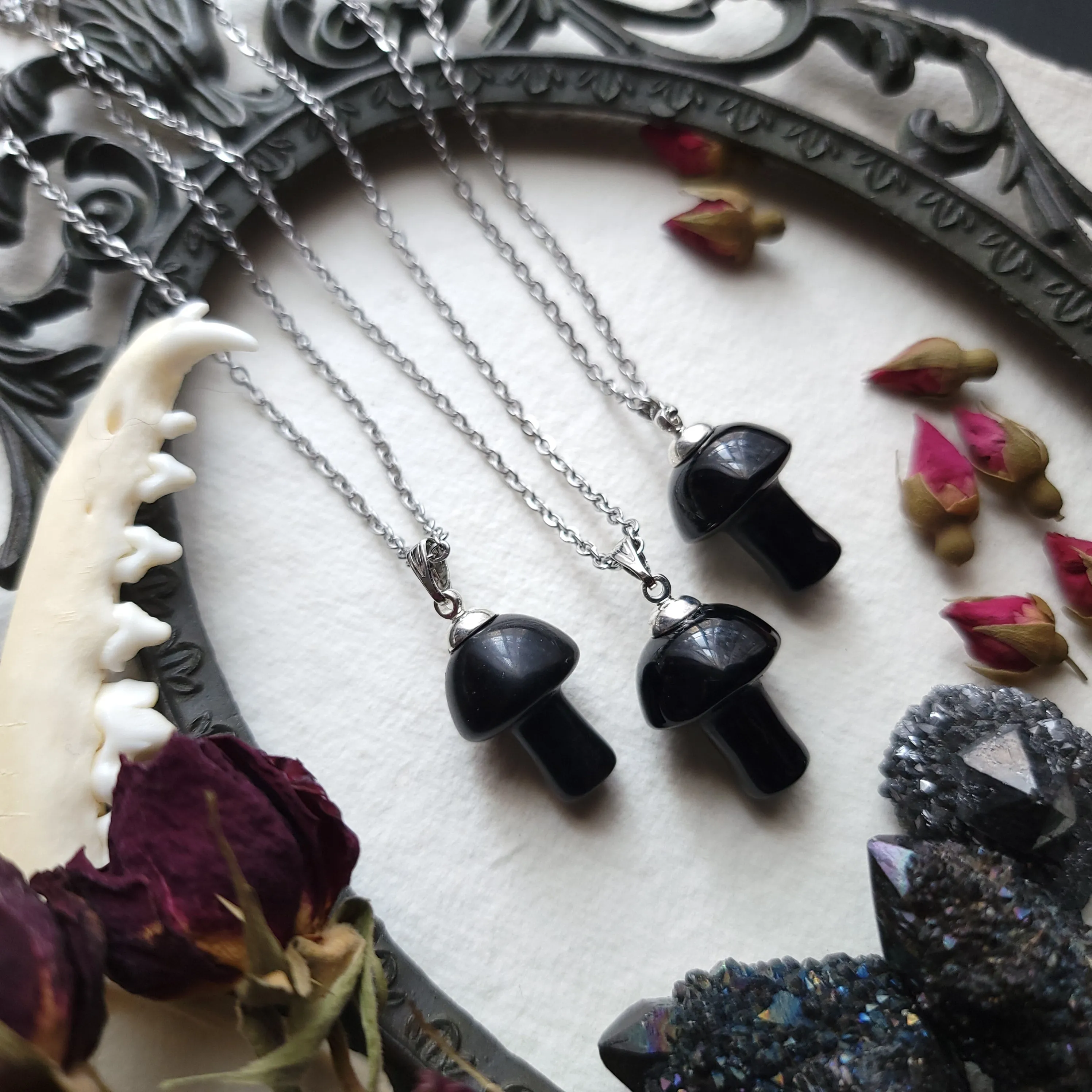 Crystal Mushroom Necklace - Onyx