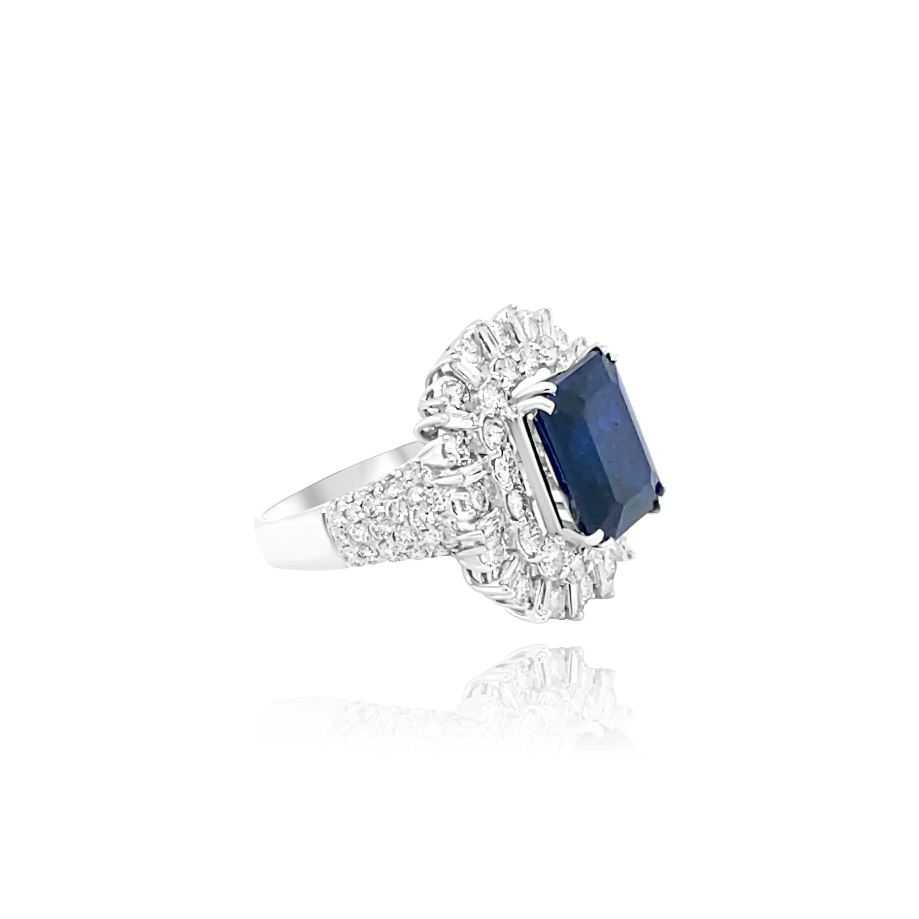 Emerald cut Sapphire & Diamonds "Noor" Ring