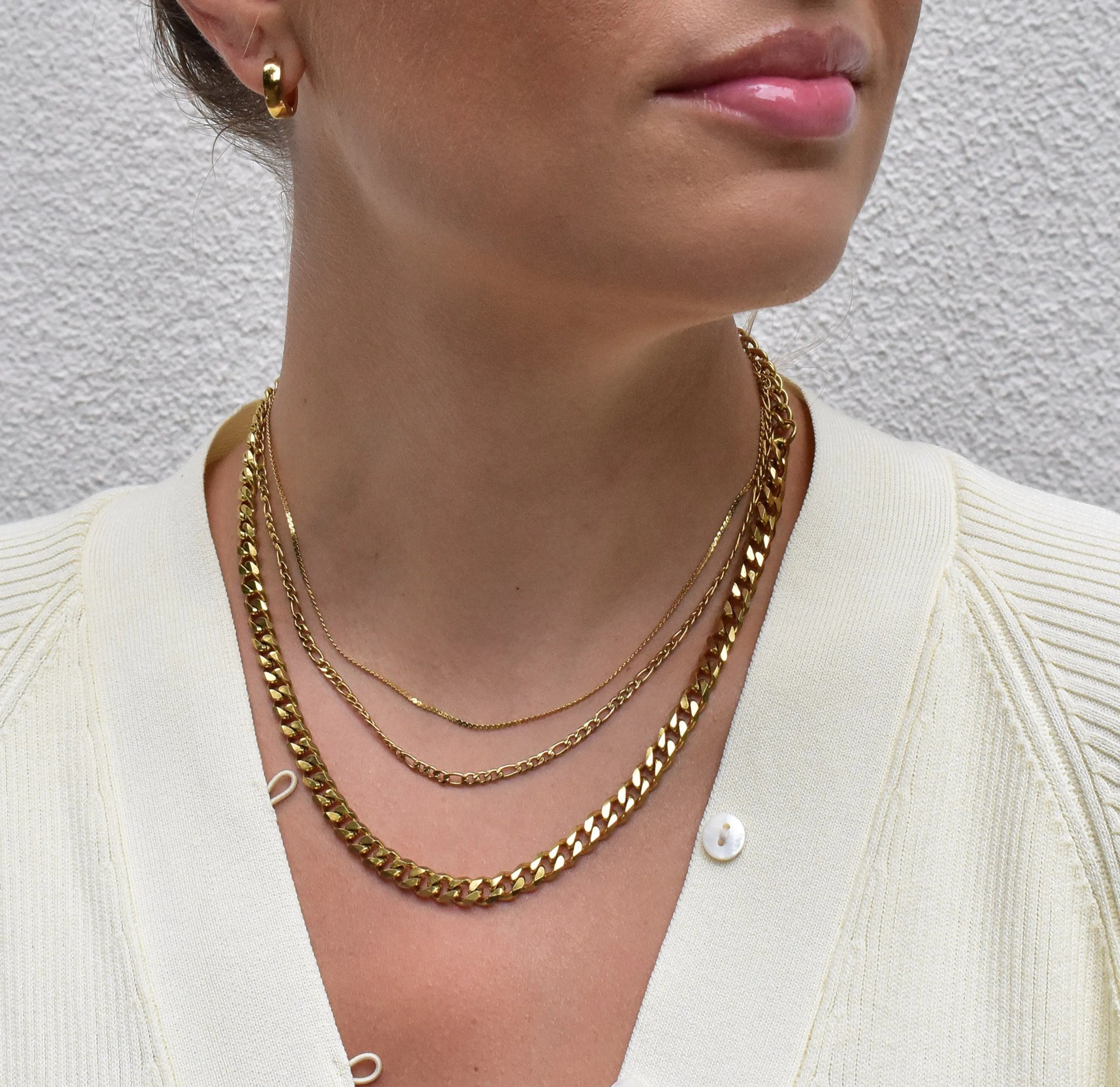 FAYE DAINTY THIN GOLD CHAIN NECKLACE