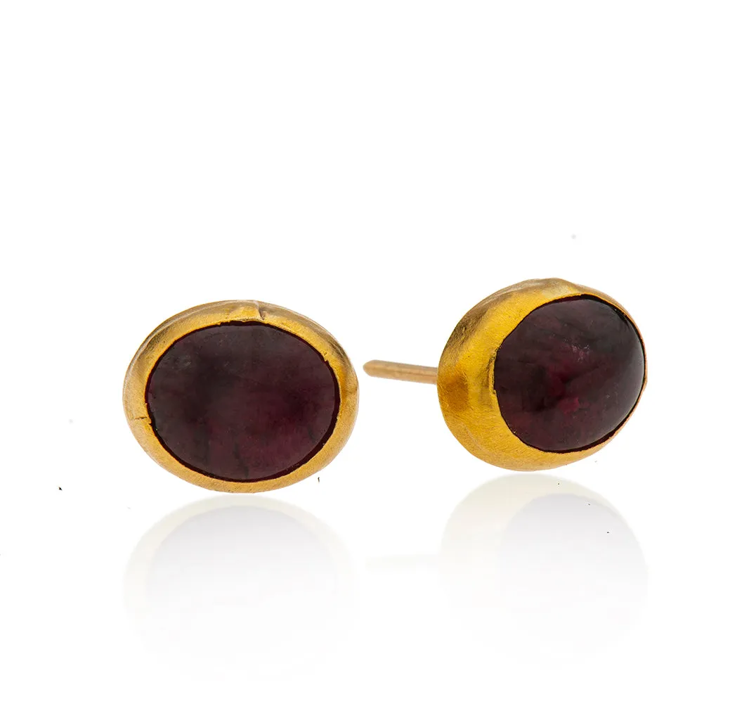 Nava Zahavi Yellow Gold Garnet Oval Stud Earrings