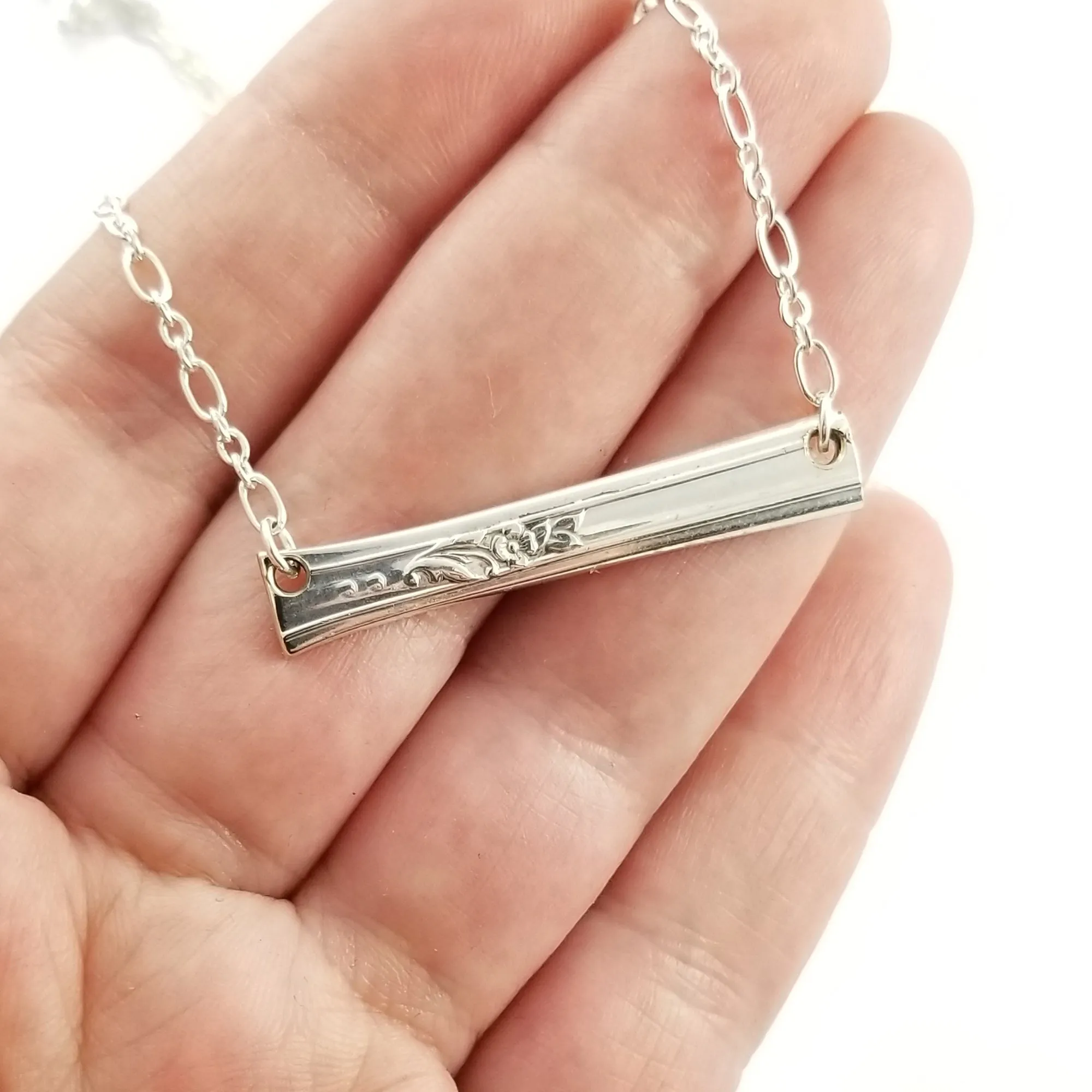 Oneida Queen Bess II Spoon Bar Necklace