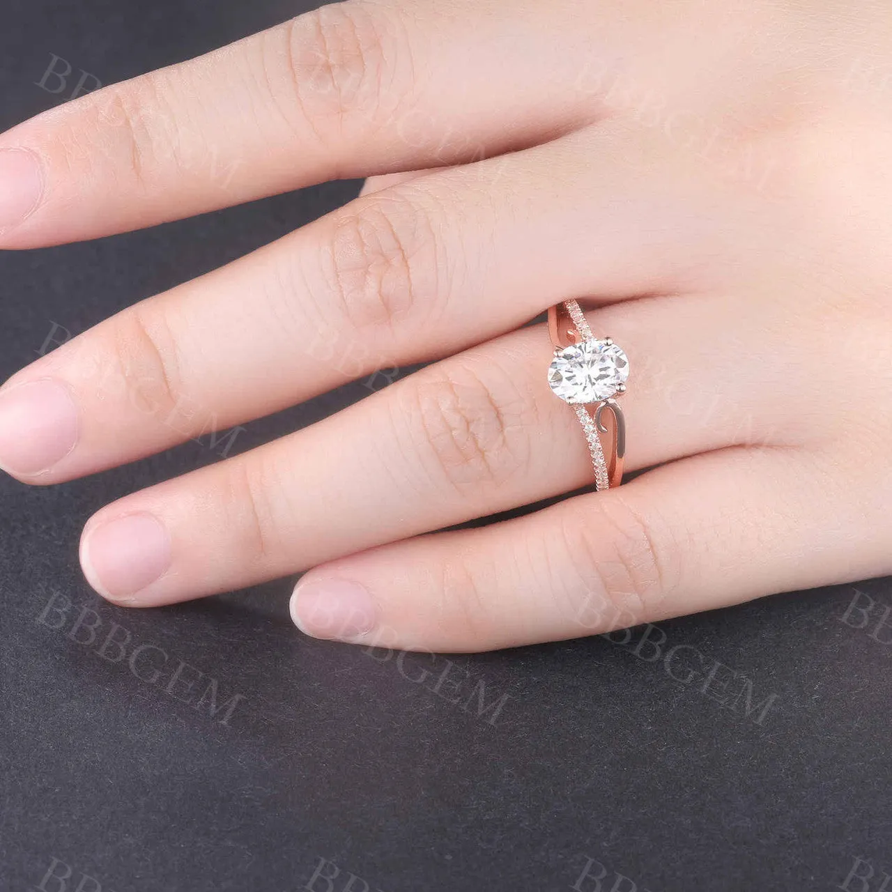 Vintage Moissanite Engagement Ring Antique Curve Solitaire Ring Women Anniversary Jewelry